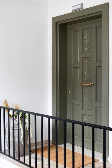 Queen'S Stone Legend, Royal Living By Acropolis Atena Exterior foto